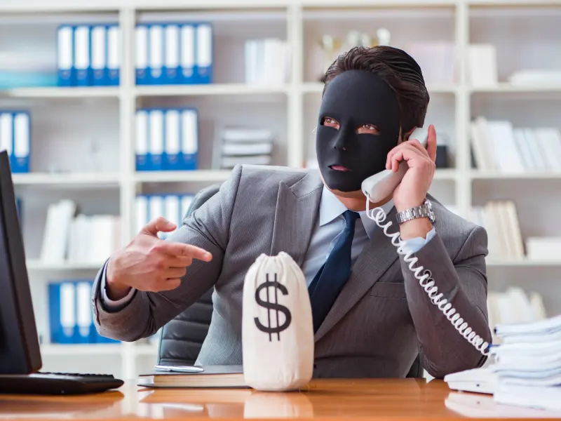 חשד להטעיה בקניית עסק